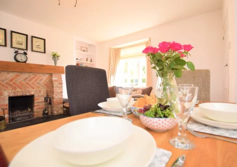The dining area at Elberry Cottage, Churston Ferrers