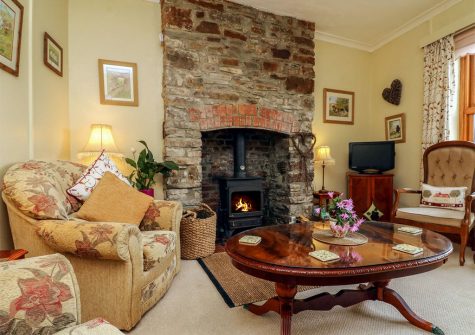 The living area at Elm Cottage, Westleigh