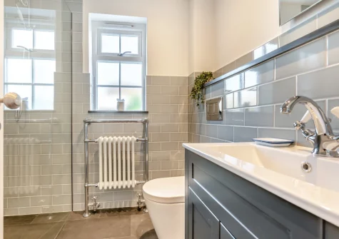 The ground floor shower room at Elmwood Cottage, Constantine Bay