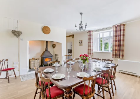 The dining room at Estrayer Park Farmhouse, Meldon