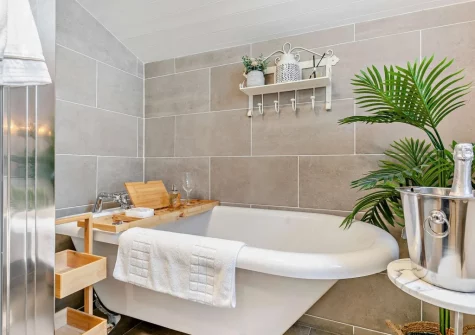 The bathroom at Estuary Cottage, Hayle