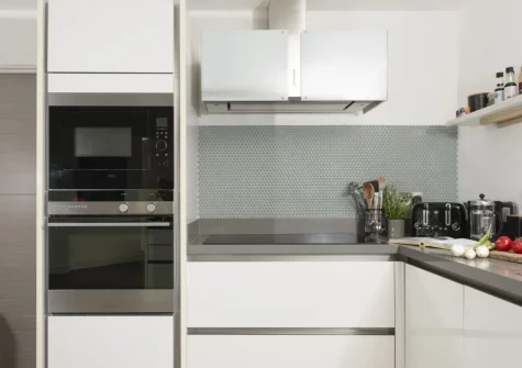 The kitchen at Estuary Watch, Lelant