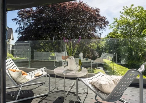The balcony & outdoor sitting area at Estuary Watch, Lelant