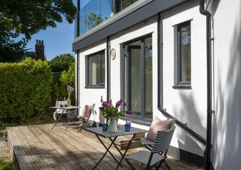 The decked terrace & outdoor sitting area at Estuary Watch, Lelant