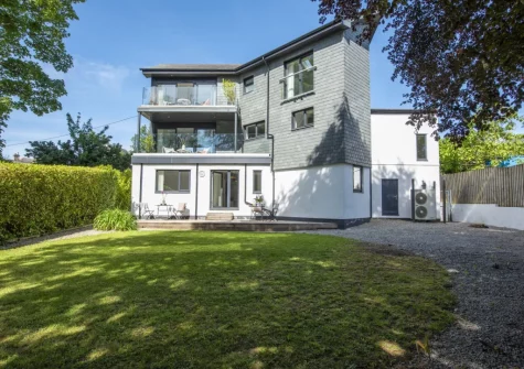 The decked terrace, outdoor sitting area & enclosed garden at Estuary Watch, Lelant