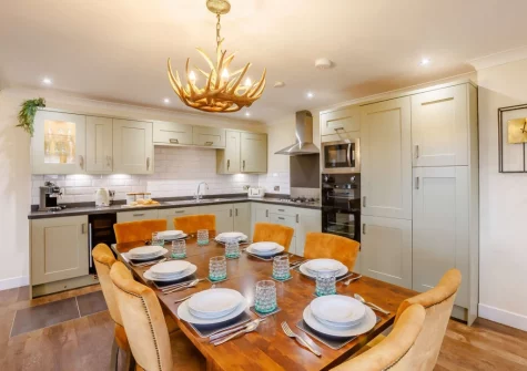 The kitchen & dining area at Fabulous Cottage, Westward Ho!
