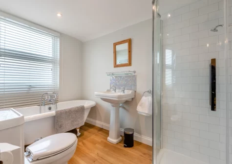 The bathroom at Failte View, Brixham