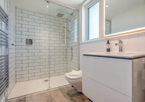 Bedroom #1 en-suite shower room at Fair Skies, St Merryn