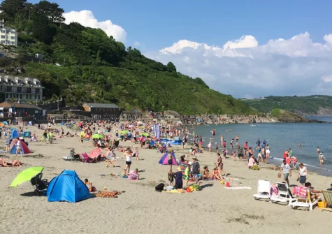 With its working golden sanded beaches, Looe really is great location for a Cornish coastal retreat