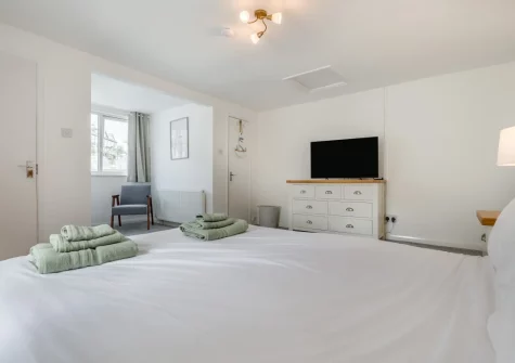 Bedroom #1 at Fairbank House, Looe