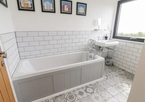 The ground floor bathroom at Fairways, Bush