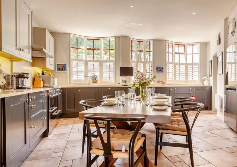 The kitchen & dining area at Fairwinds, Cawsand