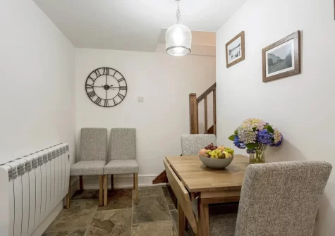 The dining area at Fal River Cottage, Malpas