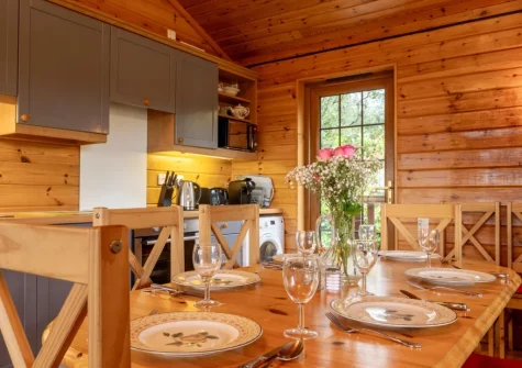 The kitchen & dining area at Falcon Lodge 12, Clovelly Lakes, Higher Clovelly