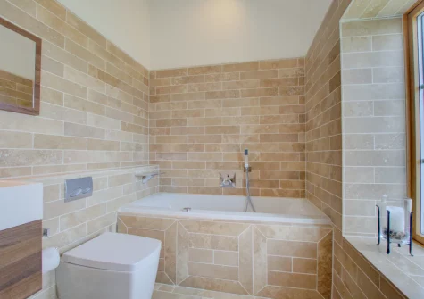 The bathroom at Farmlands, Porthcothan