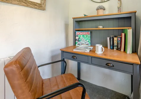The dining area at Farthings Cottage, Trefanny Hill