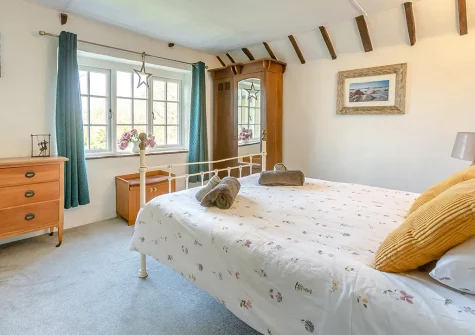 Bedroom #1 at Farthings Cottage, Trefanny Hill