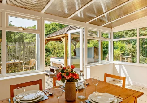 The dining room at Fern Pippin 4, Notter Mill Country Park, Notter