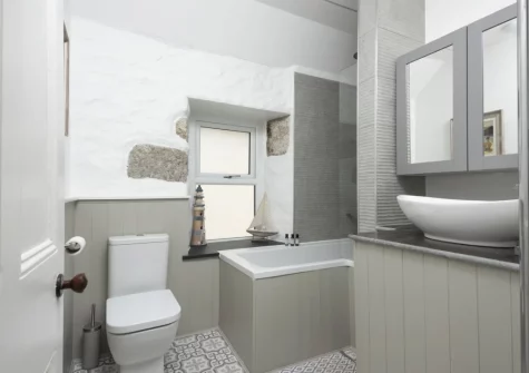 The bathroom at Fernbank, Lelant