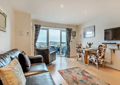 The living & dining area at Fernlea Court, St Ives
