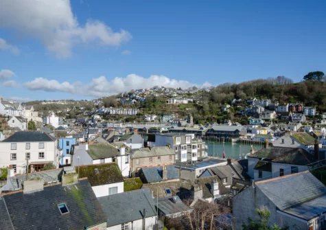 The panoramic view from the balcony at Ferry View, Looe