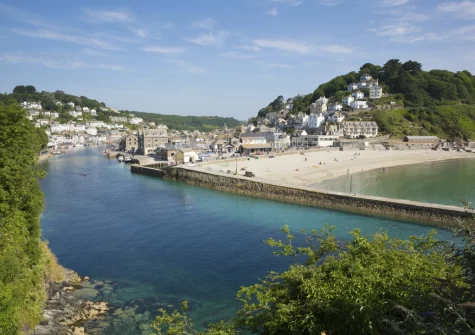 Looe is famous for its sandy beaches, bustling fishing harbour & charming streets