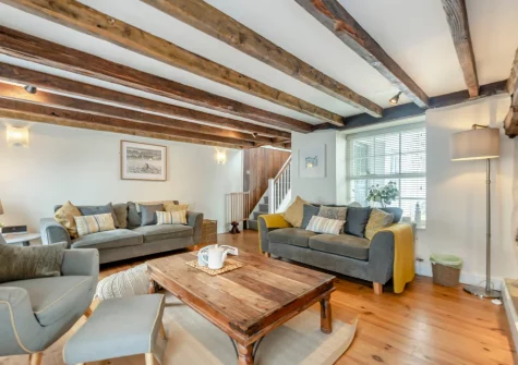 The living room at Ferrymans Cottage, Appledore