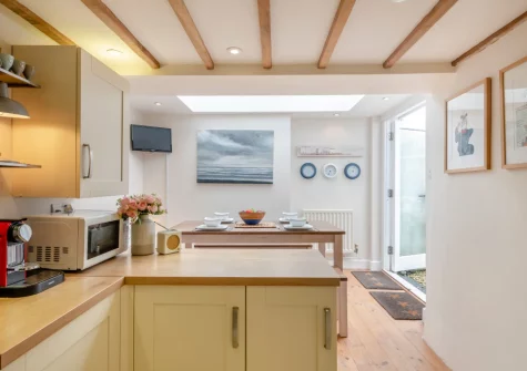 The kitchen & dining area at Ferrymans Cottage, Appledore