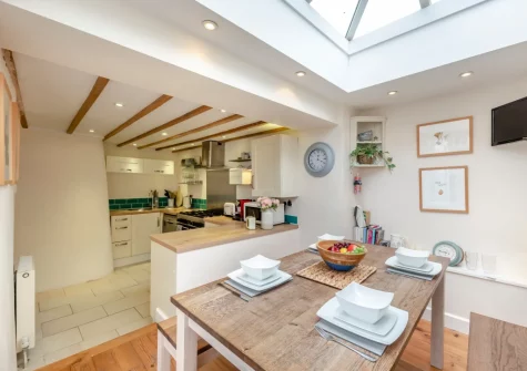 The dining area at Ferrymans Cottage, Appledore