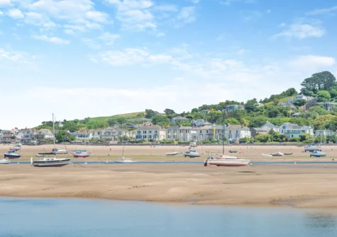 Appledore sits directly across the estuary from the village of Instow, connected seasonally by a small pedestrian ferry