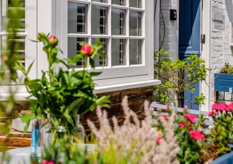 The secluded, walled courtyard & outdoor sitting area at Fisherman's Cottage, Padstow