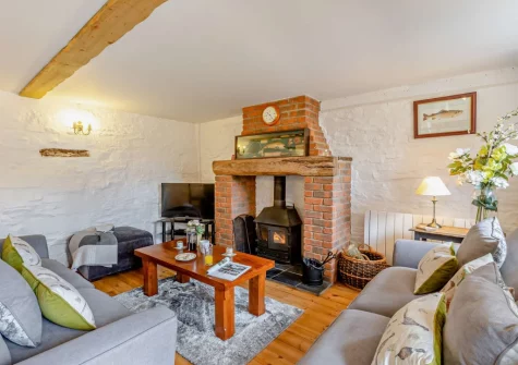 The living area at Fisherman's Rest at Blagdon Farm, Ashwater