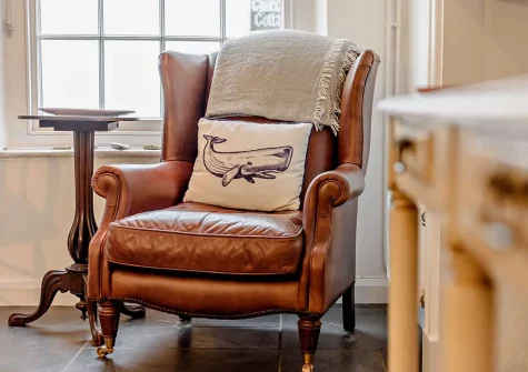 The living area at Fishermans View, Appledore