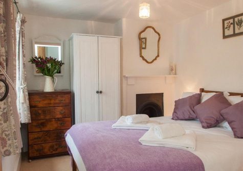 Bedroom #1 at Fisherton Cottage, Poughill