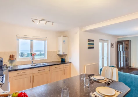 The kitchen & dining area at Fistral Gaze, Newquay