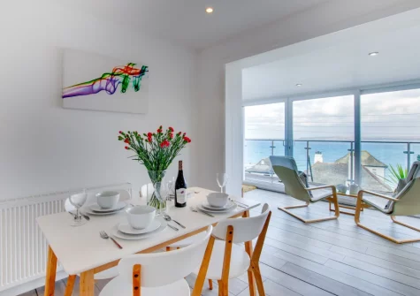 The dining area at Flat 1, Holmesdale, Carbis Bay