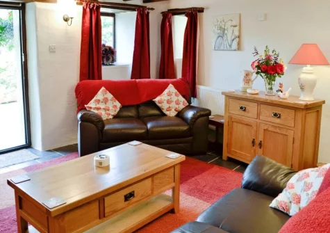 The living room at Fordbrook Cottage, Brixton