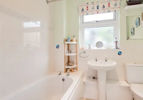 The bathroom at Forget-me-not Bungalow, Seaton