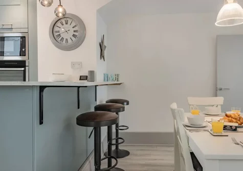 The kitchen & dining area at Fourteen Captains Cottage, Brixham