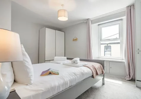 Bedroom #1 at Fourteen Captains Cottage, Brixham