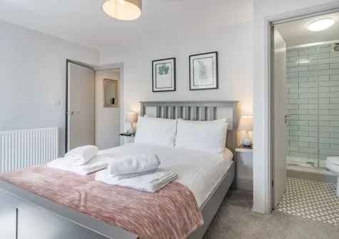 Bedroom #1 at Fourteen Captains Cottage, Brixham