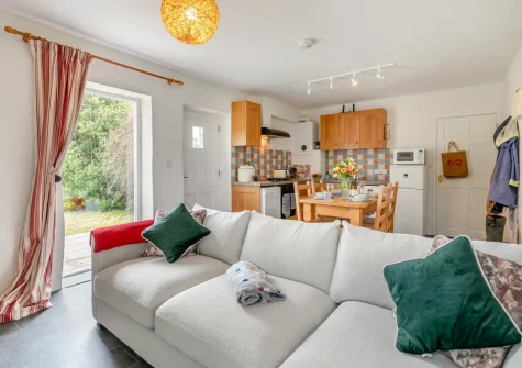 The living area at Foxglove Cottage at Gadles Farm, Laity Moor