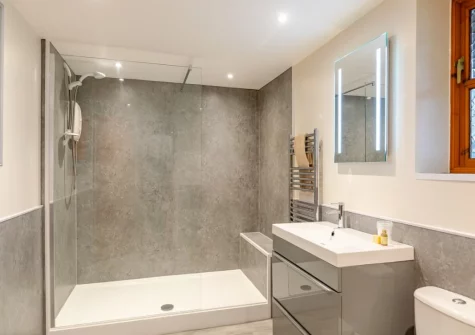 Bedroom #1 en-suite shower room at Freedom at Ashcombe Cottages, Ashcombe