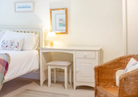 Bedroom #1 at Frogapits, Boscastle