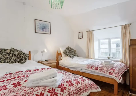 Bedroom #6 at Fursdon Farmhouse, Iddesleigh
