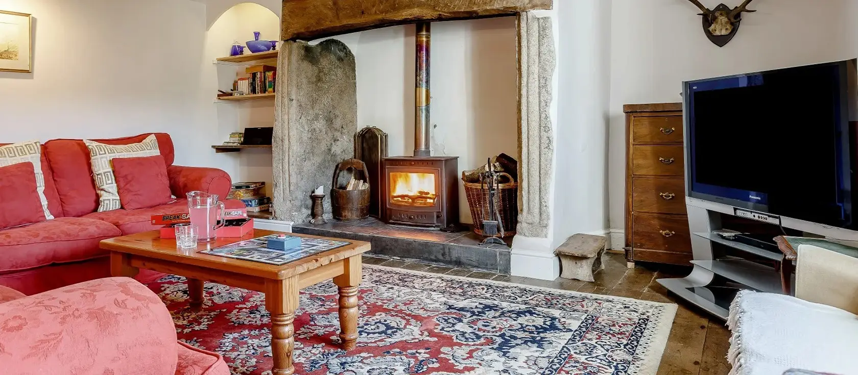 Fursdon Farmhouse, Iddesleigh is a six-bedroom rural sanctuary with a private hot tub and a children's play area. This characterful farmhouse offers two cosy lounges, spacious accommodation, and has easy access to Devon's finest countryside.