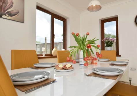The dining area at Garden House, Bude