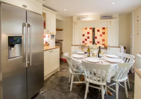 The kitchen & dining area at Gargoyle Cottage, St Agnes