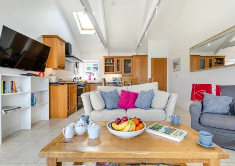 The living area at Gartree Cottage, Polruan