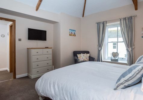 Bedroom #1 at Gemstone Cottage, Brixham
